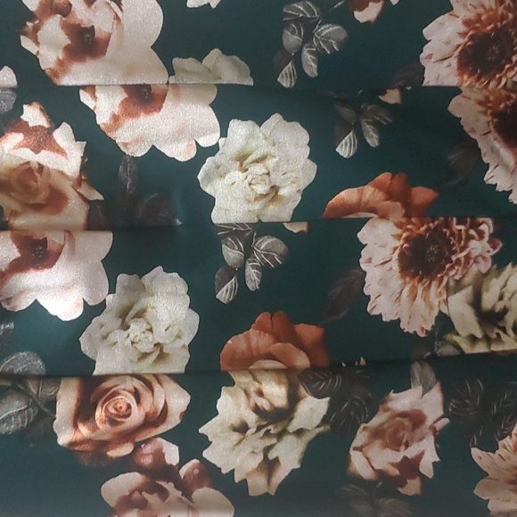 green - Picture 3 of 3